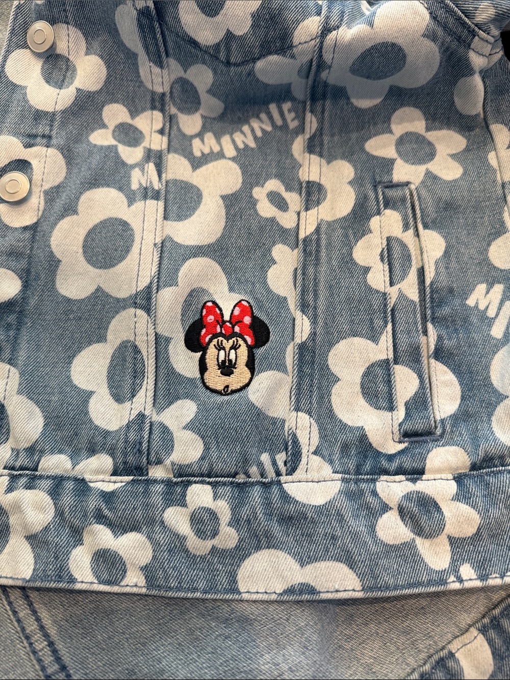 Disney Minnie Mouse Embroidered Denim Jacket | Size Medium - Picture 7 of 9